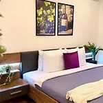 Апартаменты Premium - Spacious 3br With Balcony
