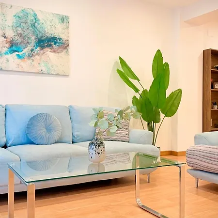 Premium - Spacious 3br With Balcony Bukarest