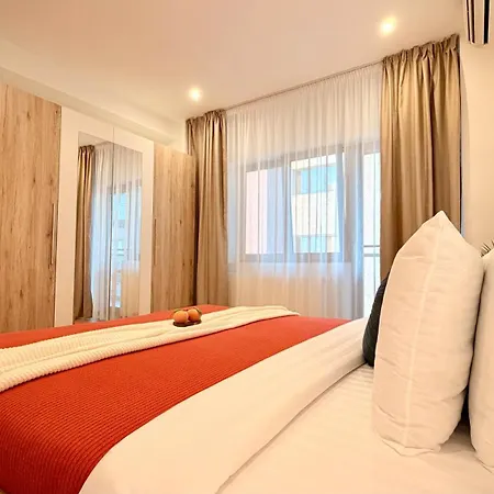 Premium - Spacious 3br With Balcony Daire Bükreş